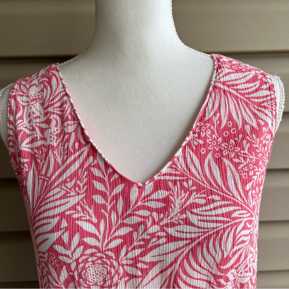 •Columbia• Sleeveless Crinkly Popover Blouse - Size Medium - Picture 3 of 9